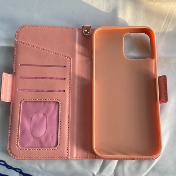FYY Faux Leather iPhone 12 Pro Max pink daisy Wallet with wrist strap - Picture 8 of 14